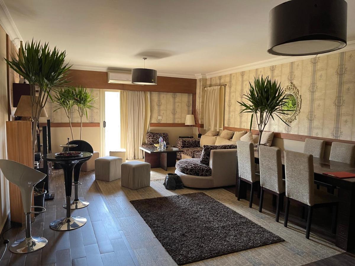 Apartment Luxurious In Private Compound, In New *